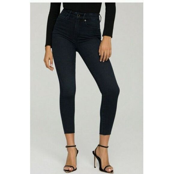 Good American Good Waist Crop - Power Stretch - NWT - Size 18 Dark Wash - Picture 1 of 5